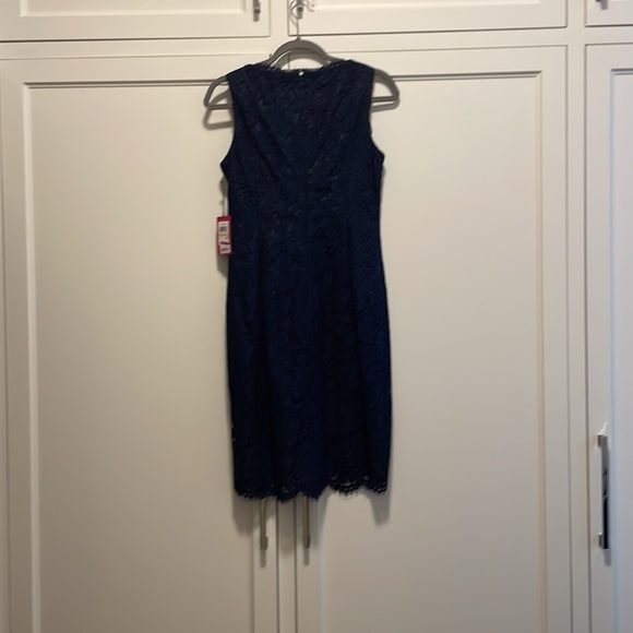 VINCE CAMUTO Navy Blue Lace Dress NWT - Picture 5 of 6